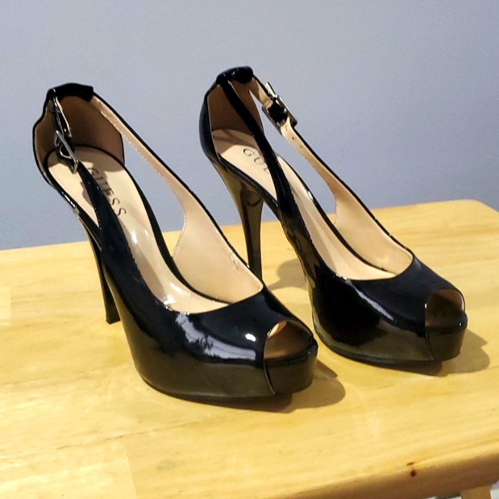 GUESS HEELS